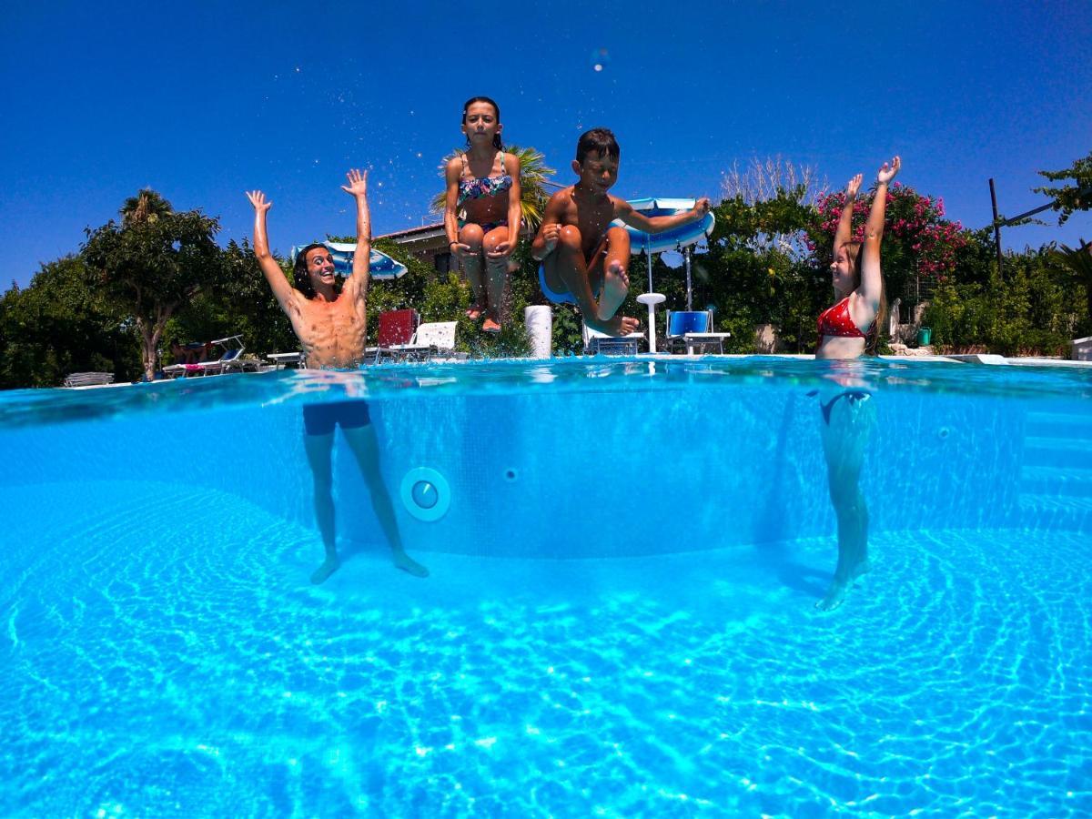 Hotel Residence Le Playe Santa Domenica  Ngoại thất bức ảnh